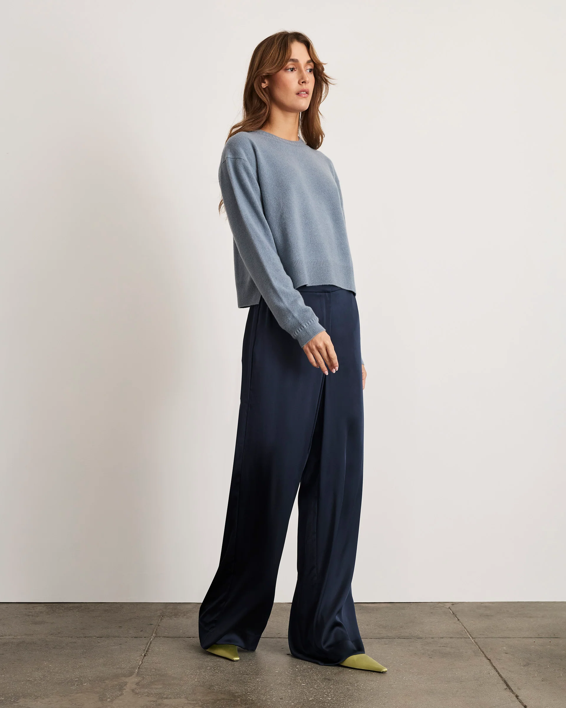 Katrina Pant - Image 2