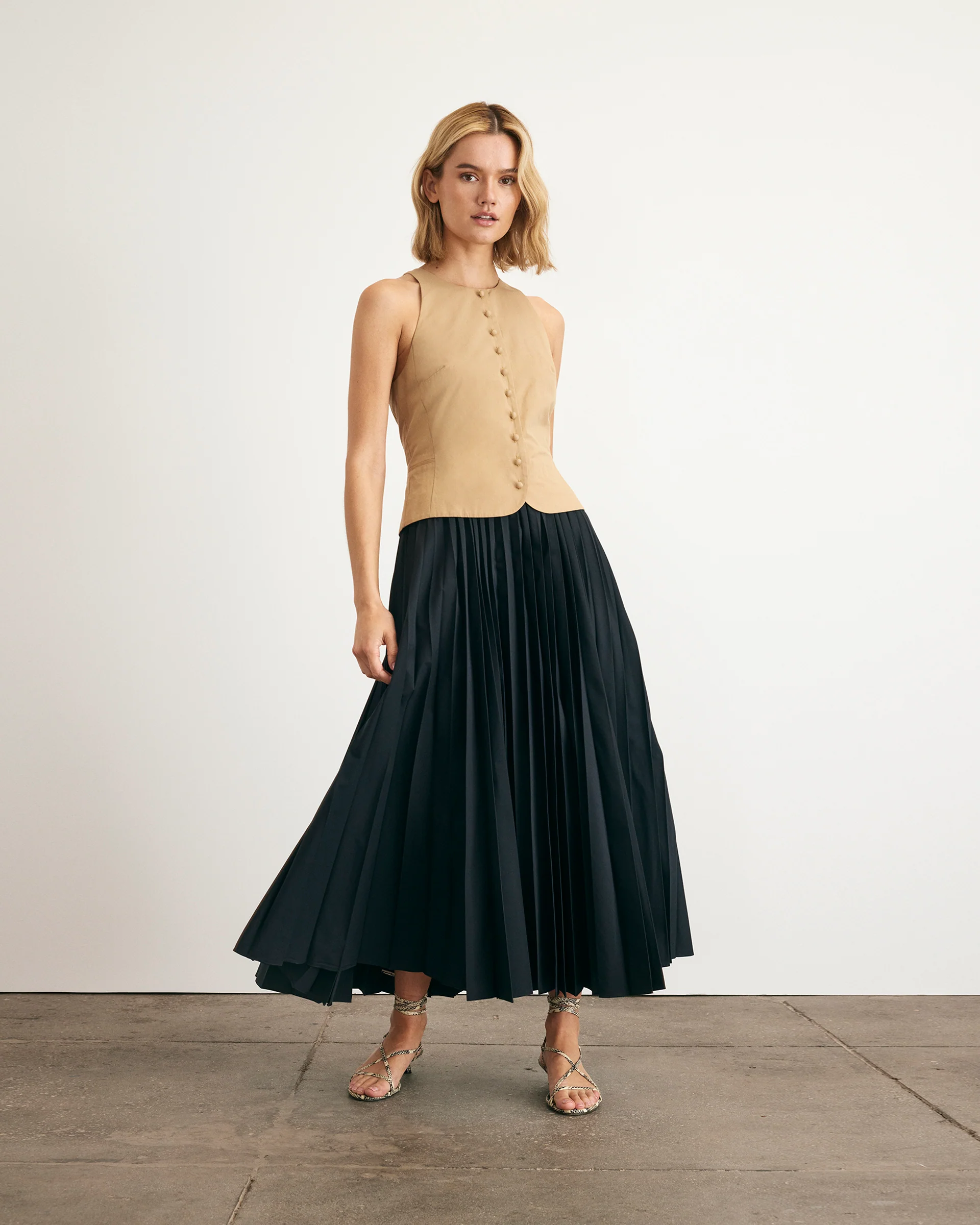 Robbie Dress - Image 2