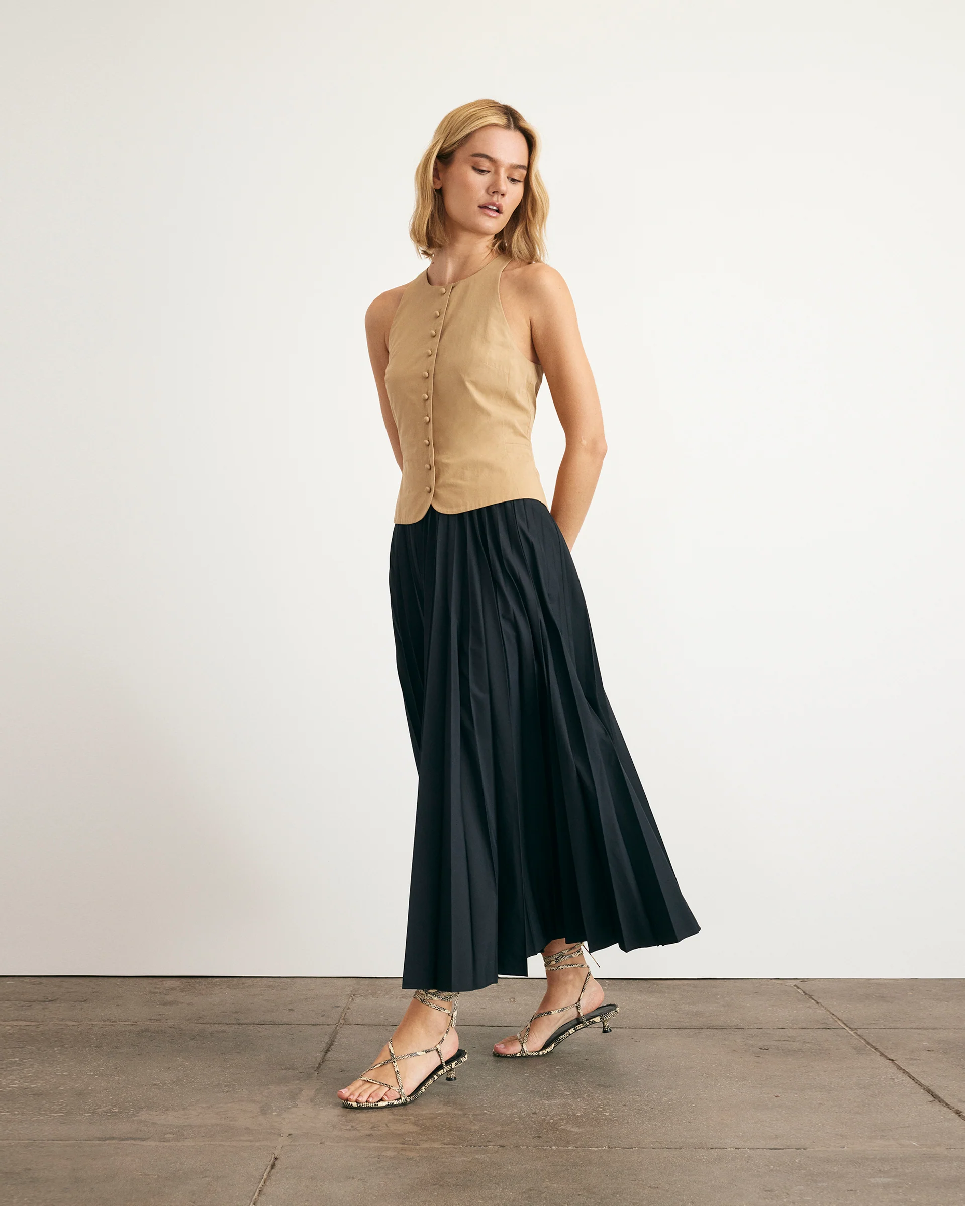 Robbie Dress - Image 4