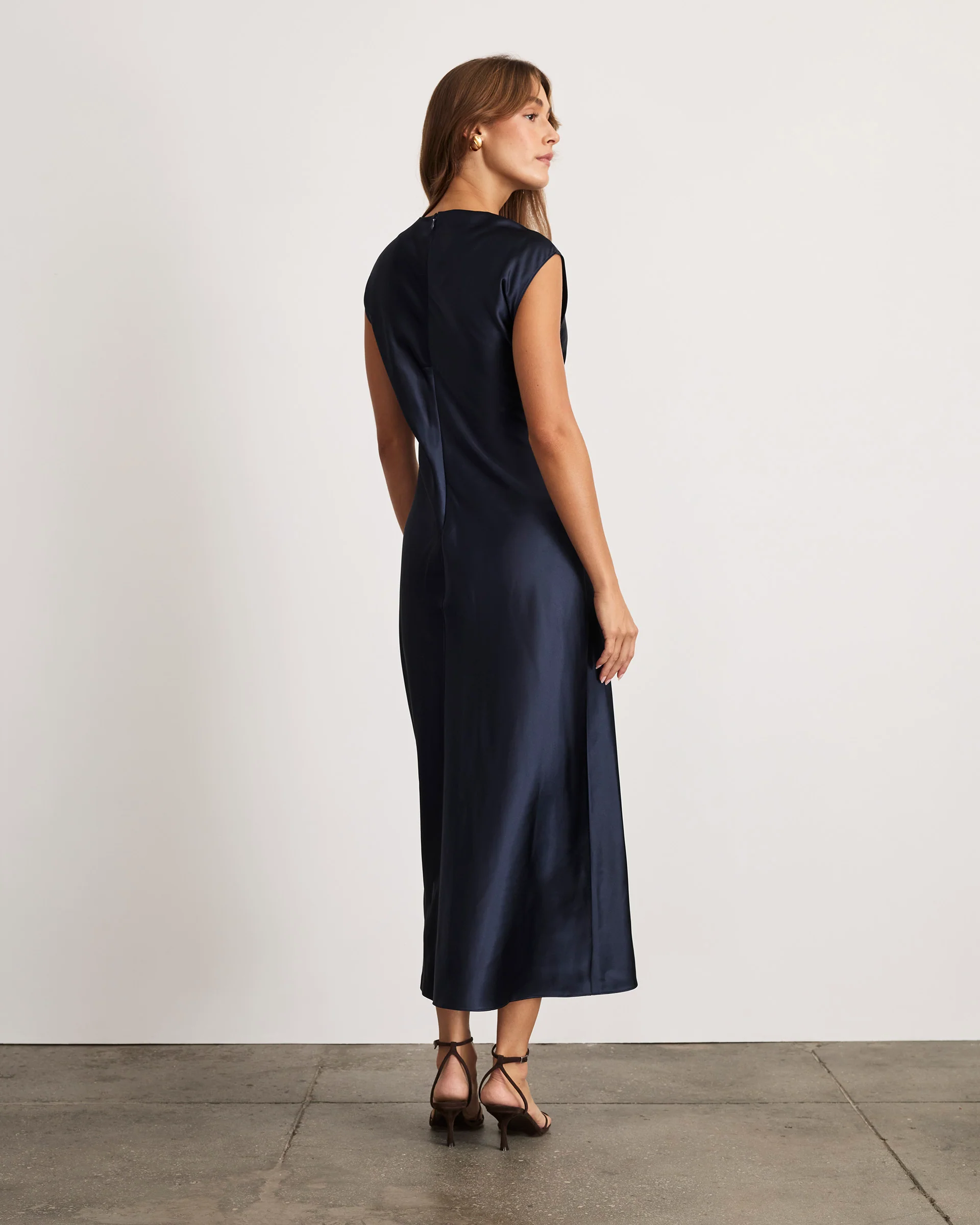 Robinella Dress - Image 4